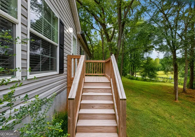 Photo 3 of Sale Pending at 147 Ralph Garrison Rd, Jefferson, GA 30549 | MLS# 10853712 | Listing updated on 2026-10-01