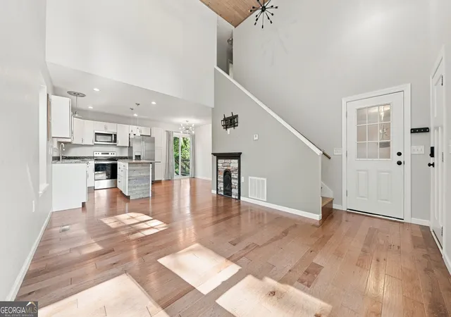 Photo 4 of Single family home for sale at 443 Poplar St, Trenton, GA 30752 | MLS# 10828925 | Listing updated on 2026-09-10