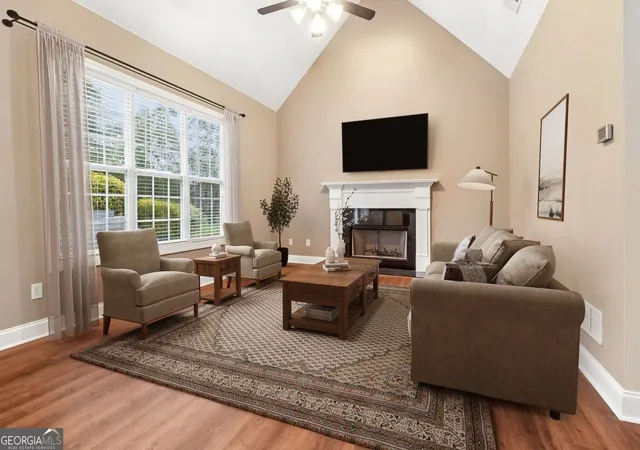 Photo 2 of Single family home for sale at 5751 Vinings Pl Ct Se, Mableton, GA 30126 | MLS# 10852233 | Listing updated on 2026-10-08