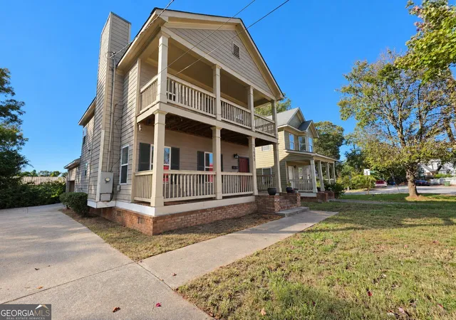 Photo 2 of Single family home for sale at 1605 Jonesboro Rd SE, Atlanta, GA 30315 | MLS# 10878014 | Listing updated on 2026-10-28