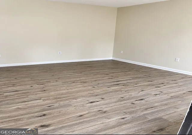 Photo 3 of Single family home for sale at 187 Upson St Ne, Pelham, GA 31779 | MLS# 10816718 | Listing updated on 2026-09-17