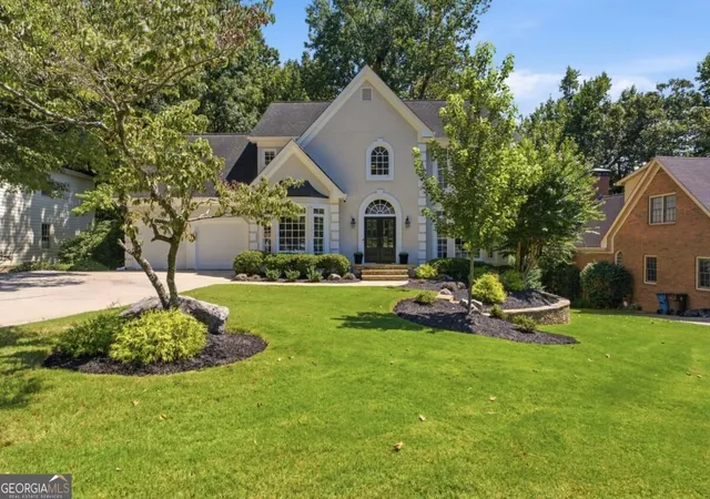 Photo 1 of Sale Pending at 10785 Grenadier Ln, Alpharetta, GA 30022 | MLS# 10843408 | Listing updated on 2026-10-06