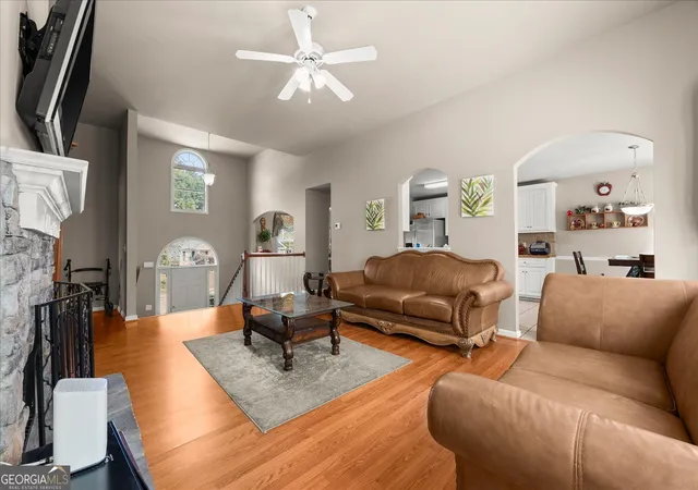 Photo 4 of Single family home for sale at 1444 Jefferson Walk Cir, Jefferson, GA 30549 | MLS# 10852261 | Listing updated on 2026-10-08