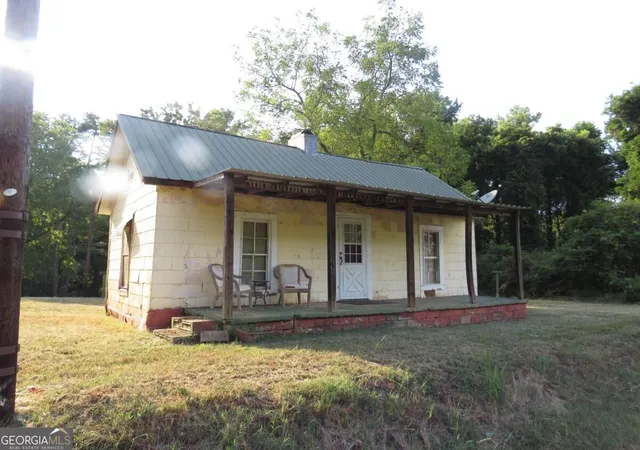 Photo 1 of Single family home for sale at 79 Mill St, Cave Spring, GA 30124 | MLS# 10842958 | Listing updated on 2026-09-23