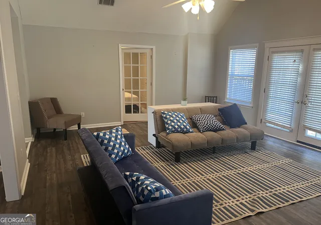 Photo 2 of Single family home for sale at 1505 Country Walk Dr, Statesboro, GA 30458 | MLS# 10875094 | Listing updated on 2026-10-30