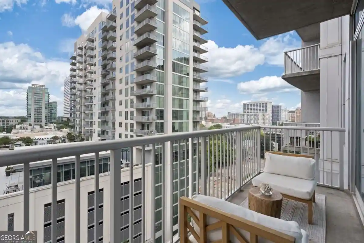 Listing Photo 49 - Condo for sale in 950 W Peachtree St Nw located at 950 W Peachtree St Nw, Atlanta, GA 30309 - Unit #1309
