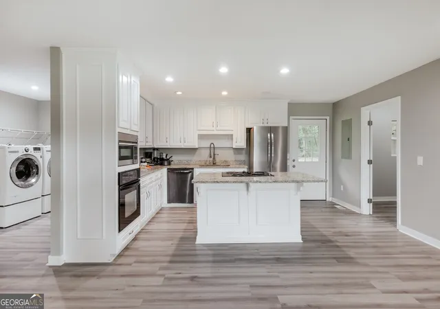 Photo 3 of Single family home for sale at 1985 Fork Crk Rd, Bowman, GA 30624 | MLS# 10807701 | Listing updated on 2026-09-15