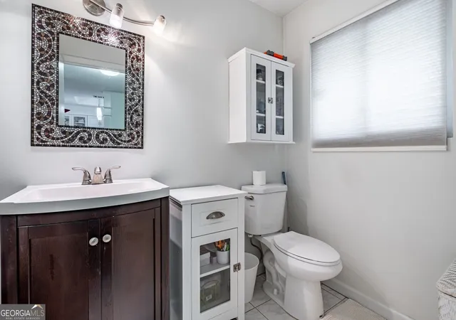 Photo 3 of Condo for sale at 66 Middleton Ct SE, Smyrna, GA 30080 | MLS# 10844133 | Listing updated on 2026-09-11