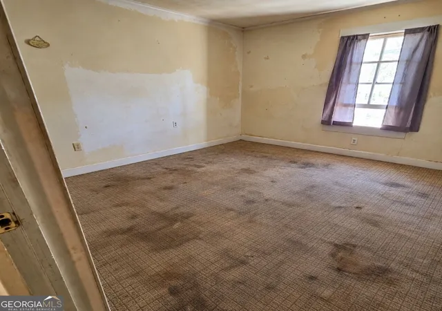 Photo 3 of Single family home for sale at 250 Davis Ave, Toccoa, GA 30577 | MLS# 10877580 | Listing updated on 2026-10-26