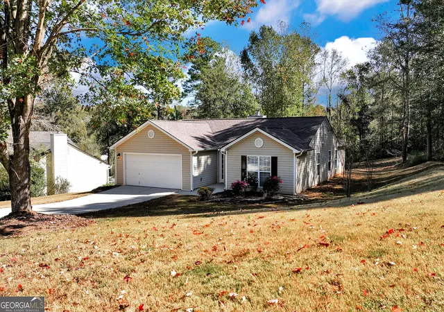 Photo 4 of Sale Pending at 1123 Ravenwood Dr, Bethlehem, GA 30620 | MLS# 10874463 | Listing updated on 2026-10-28