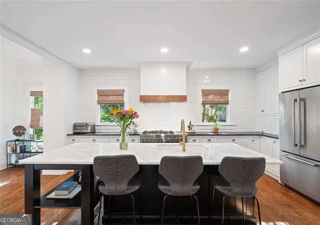 Photo 2 of Single family home for sale at 755 Virginia Ave Ne, Atlanta, GA 30306 | MLS# 10853468 | Listing updated on 2026-10-09