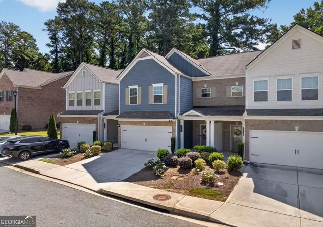 Photo 3 of Townhouse for sale at 5180 Grace Ct, Tucker, GA 30084 | MLS# 10839826 | Listing updated on 2026-09-17