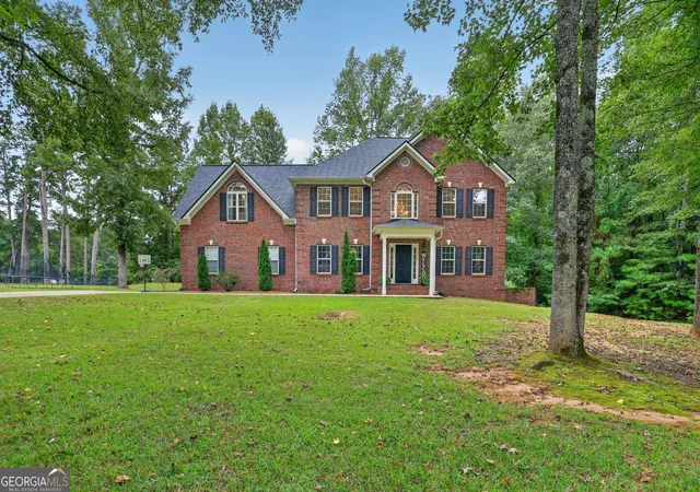 Photo 1 of Single family home for sale at 170 Nix Ct, Fayetteville, GA 30214 | MLS# 10843913 | Listing updated on 2026-09-12