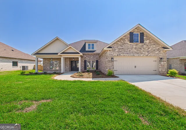 Photo 2 of Sale Pending at 141 Woodwinds Ct, Kathleen, GA 31047 | MLS# 10739094 | Listing updated on 2026-09-06