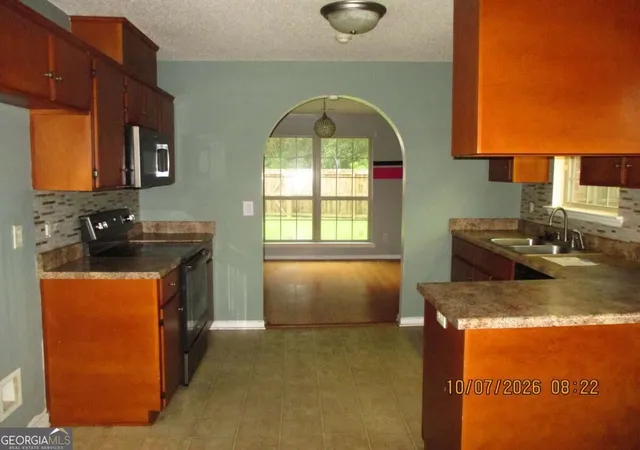Photo 4 of Single family home for sale at 166 Gloucester Dr, Midway, GA 31320 | MLS# 10872525 | Listing updated on 2026-10-28