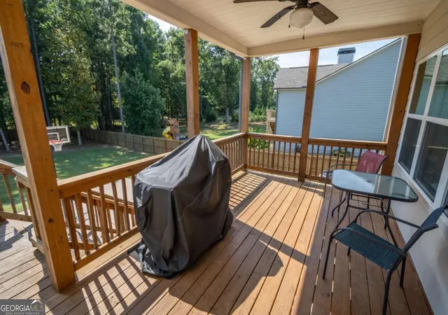 Photo 3 of Single family home for sale at 275 Woodbury Ln, Hull, GA 30646 | MLS# 10844310 | Listing updated on 2026-10-06