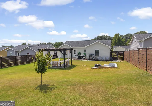 Photo 3 of Single family home for sale at 71 Adaline Ct, Carnesville, GA 30521 | MLS# 10838419 | Listing updated on 2026-09-18