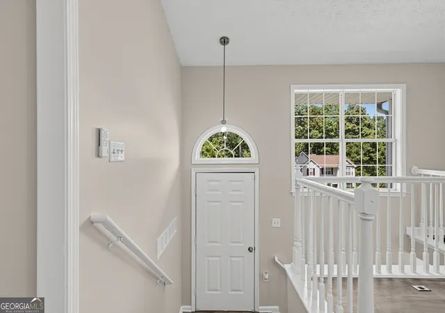 Photo 3 of Single family home for sale at 44 Paradise Dr, Douglasville, GA 30134 | MLS# 10850711 | Listing updated on 2026-10-06