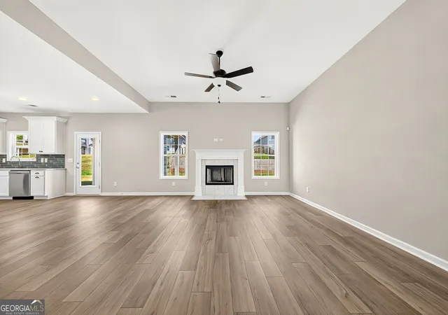 Photo 3 of Single family home for sale at 432 Lakeview Way #271, Lagrange, GA 30241 | MLS# 10727810 | Listing updated on 2026-09-24