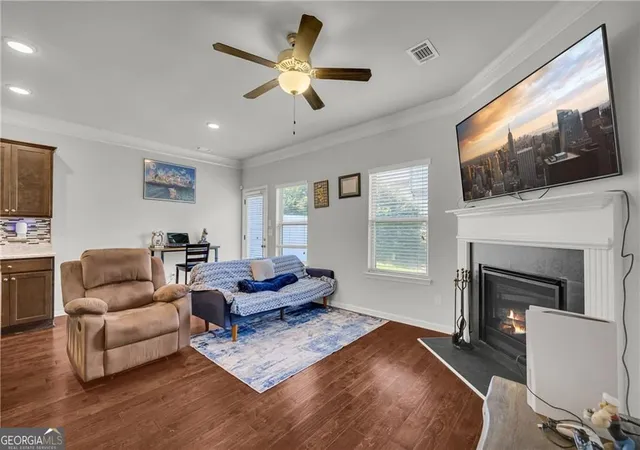 Photo 4 of Townhouse for sale at 1735 Snapping Ct, Winder, GA 30680 | MLS# 10838779 | Listing updated on 2026-09-16