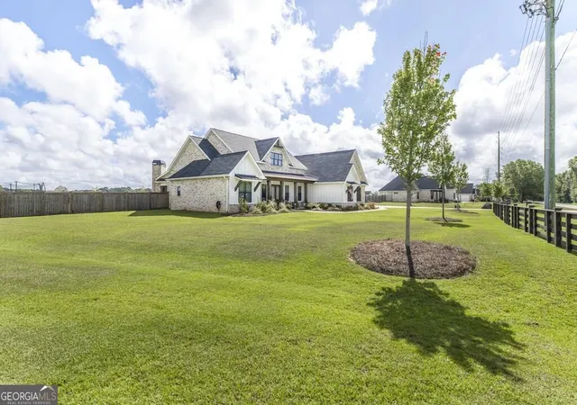 Photo 2 of Single family home for sale at 285 Bear Branch Rd, Kathleen, GA 31047 | MLS# 10842950 | Listing updated on 2026-09-11