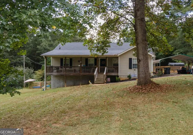 Photo 2 of Single family home for sale at 36 Waterview Dr, Lagrange, GA 30240 | MLS# 10845154 | Listing updated on 2026-09-26
