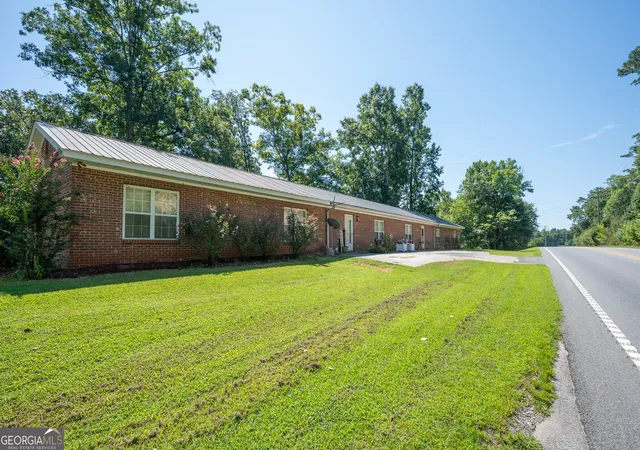 Listing Photo 4 - Condo for sale in building located at 621 Nicklesville Rd NE, Resaca, GA 30735