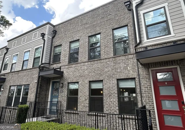 Photo 1 of Townhouse for sale at 2035 Holtz Ln Nw, Atlanta, GA 30318 | MLS# 10839370 | Listing updated on 2026-09-03