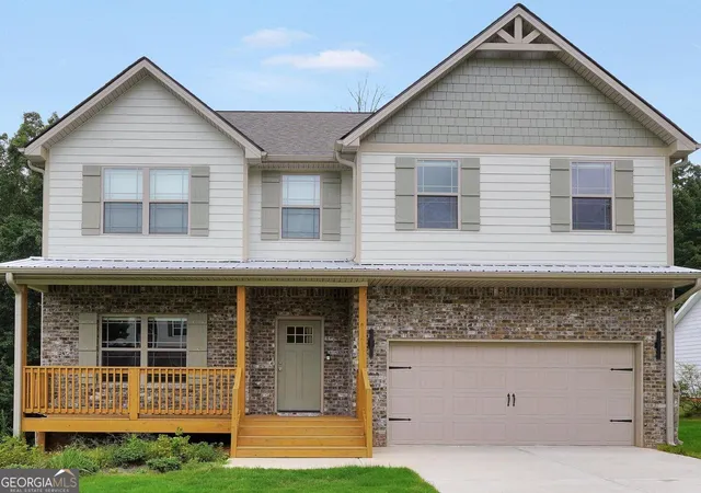 Photo 2 of Single family home for sale at 273 Summit View Dr, Mcdonough, GA 30253 | MLS# 10851181 | Listing updated on 2026-10-06