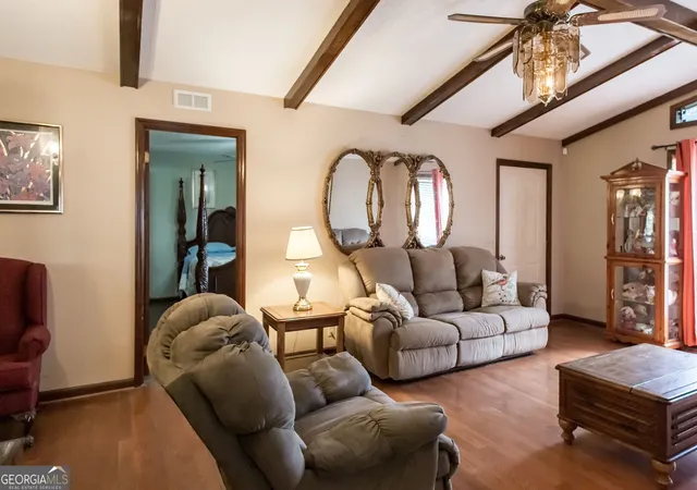 Photo 4 of Single family home for sale at 3929 Memorial Dr, Waycross, GA 31503 | MLS# 10840749 | Listing updated on 2026-09-18