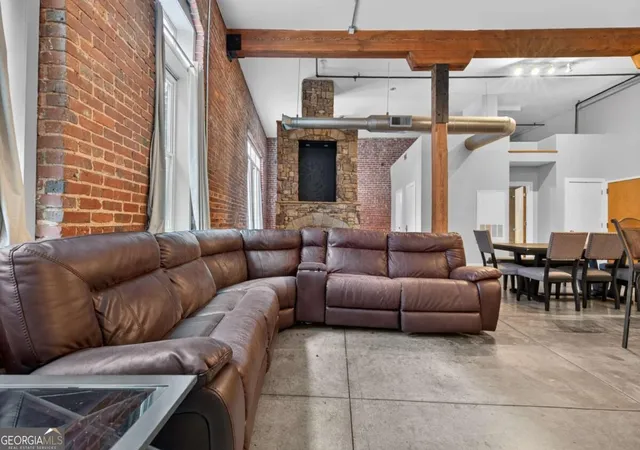 Listing Photo 5 - Condo for sale in building located at 350 Peters St Sw, Atlanta, GA 30313 - Unit #3
