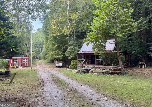 Photo 3 of Single family home for sale at 3744 Tails Crk Rd, Ellijay, GA 30540 | MLS# 10851370 | Listing updated on 2026-10-07