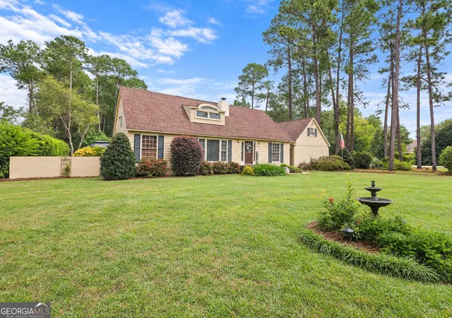 Photo 2 of Single family home for sale at 406 Pony Trl, Statesboro, GA 30458 | MLS# 10853385 | Listing updated on 2026-10-08