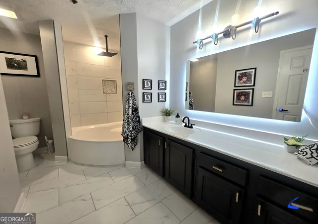 Photo 1 of Condo for sale at 970 Ne Sidney Marcus Blvd, Atlanta, GA 30324 | MLS# 10837924 | Listing updated on 2026-09-15