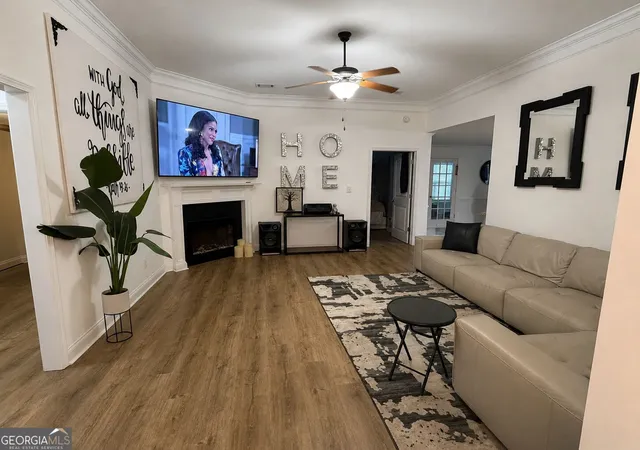 Photo 3 of Single family home for sale at 206 Lasso Dr, Warner Robins, GA 31088 | MLS# 10836524 | Listing updated on 2026-09-16