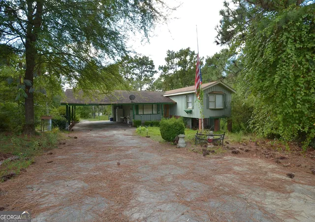 Photo 3 of Single family home for sale at 805 Antioch Church Rd, Eastman, GA 31023 | MLS# 10842964 | Listing updated on 2026-09-23