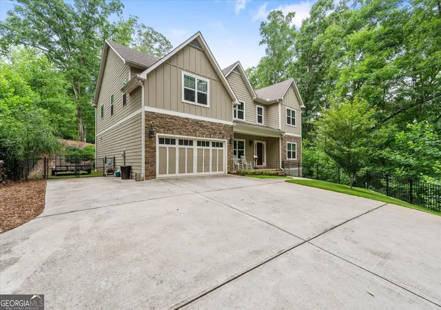 Photo 2 of Single family home for sale at 4475 Liberty Rd, Villa Rica, GA 30180 | MLS# 10851463 | Listing updated on 2026-10-06