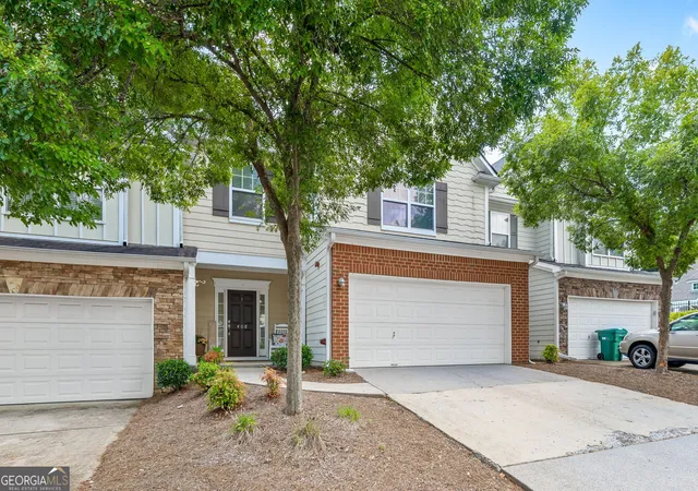 Photo 2 of Townhouse for sale at 408 Mountain View Ln, Woodstock, GA 30188 | MLS# 10852926 | Listing updated on 2026-10-08
