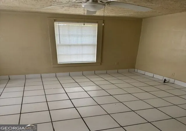 Photo 4 of Single family home for sale at 822 Bennell St, Macon, GA 31206 | MLS# 10871930 | Listing updated on 2026-10-27