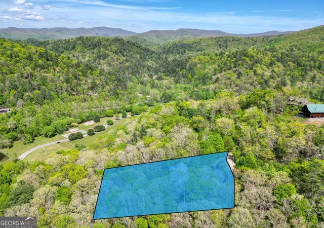 Photo 3 of Single family home for sale at 7957 Mountain Top Trl #3, Hiawassee, GA 30546 | MLS# 10726902 | Listing updated on 2026-09-12