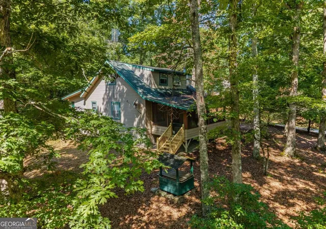 Photo 2 of Single family home for sale at 26 Tomahawk Trl, Blairsville, GA 30512 | MLS# 10839004 | Listing updated on 2026-09-17