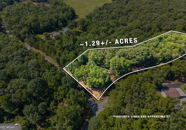 Photo 3 of Single family home for sale at 26 Tomahawk Trl, Blairsville, GA 30512 | MLS# 10839004 | Listing updated on 2026-09-17