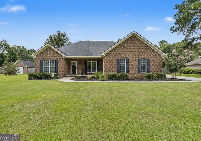 Photo 2 of Single family home for sale at 123 Sweet Briar Trl, Statesboro, GA 30461 | MLS# 10840813 | Listing updated on 2026-09-19