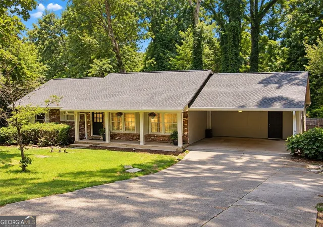 Photo 1 of Single family home for sale at 2831 Old Norcross Rd, Tucker, GA 30084 | MLS# 10795942 | Listing updated on 2026-10-07