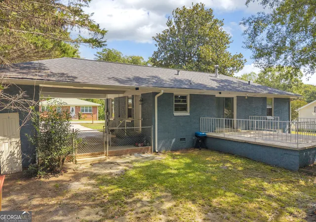 Photo 4 of Single family home for sale at 312 Hilltop Ln, Toccoa, GA 30577 | MLS# 10850818 | Listing updated on 2026-10-06