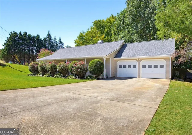 Photo 1 of Sale Pending at 63 Fairview Glen, Dallas, GA 30157 | MLS# 10845196 | Listing updated on 2026-10-04