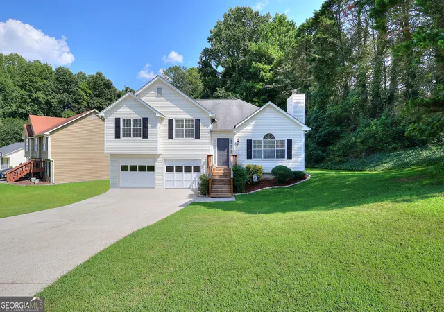 Single family home for sale at 2400 Brooks Ct SW, Smyrna, GA 30082 | MLS# 10843235
