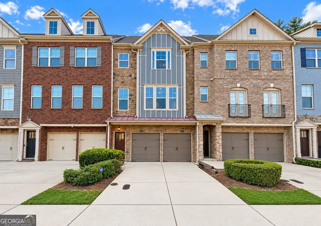 Photo 1 of Townhouse for sale at 2118 Westhill Dr Se, Smyrna, GA 30080 | MLS# 10851264 | Listing updated on 2026-10-07