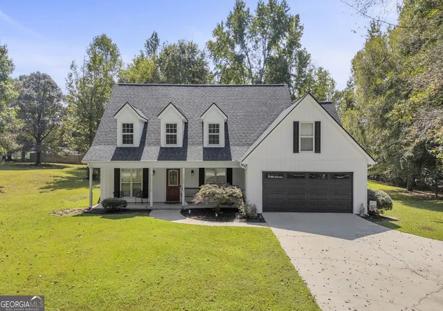 Single family home for sale at 320 Old Pittard Rd, Athens, GA 30601 | MLS# 10852205