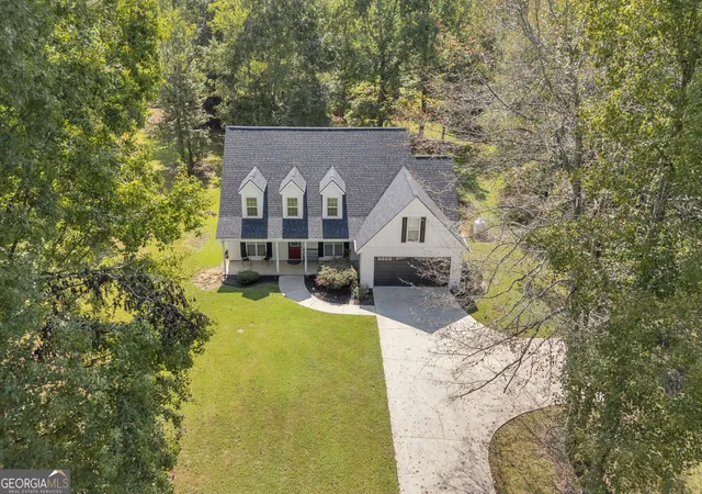 Photo 2 of Single family home for sale at 320 Old Pittard Rd, Athens, GA 30601 | MLS# 10852205 | Listing updated on 2026-10-08